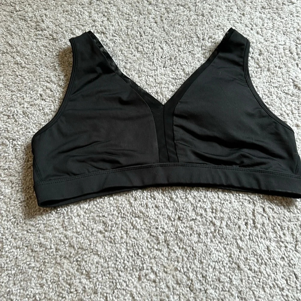 Tahari padded sports bra